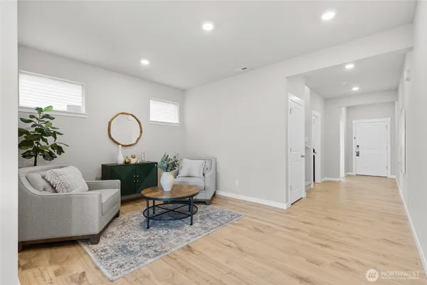 $685,000 | 18815 111th Avenue East, Puyallup, WA 98374