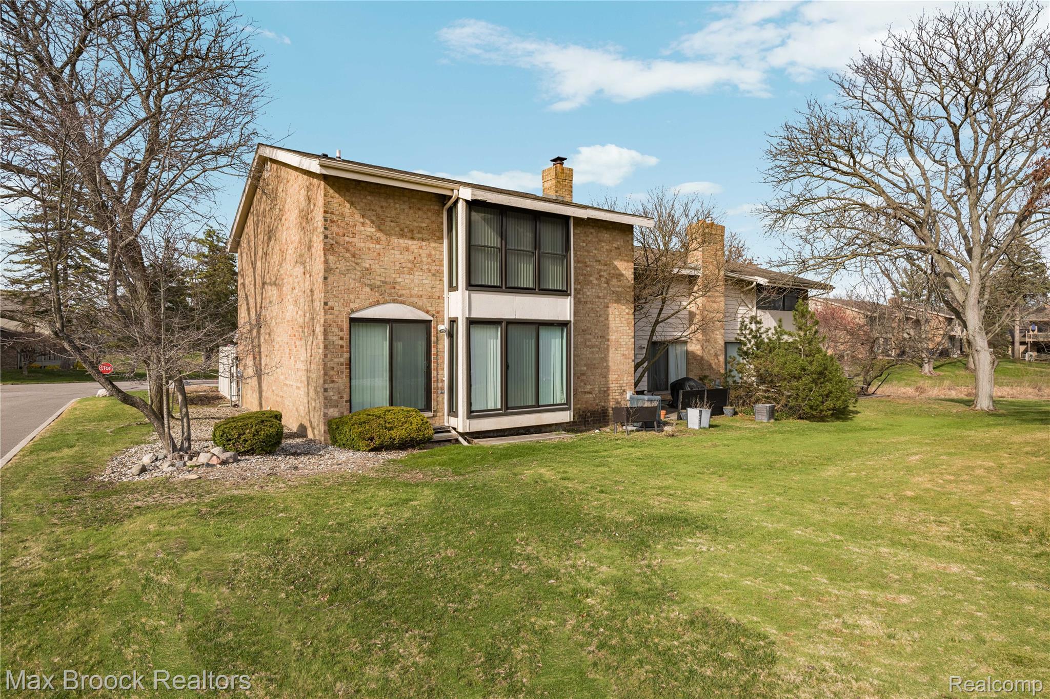 7451 Pebble Point West Bloomfield, MI 48322 - Photo 44 of 50