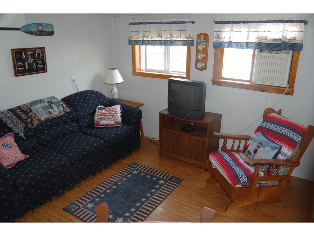 18 Manchester Street Hampton, NH 03842 - Photo 13 of 24 Gallery Image 13