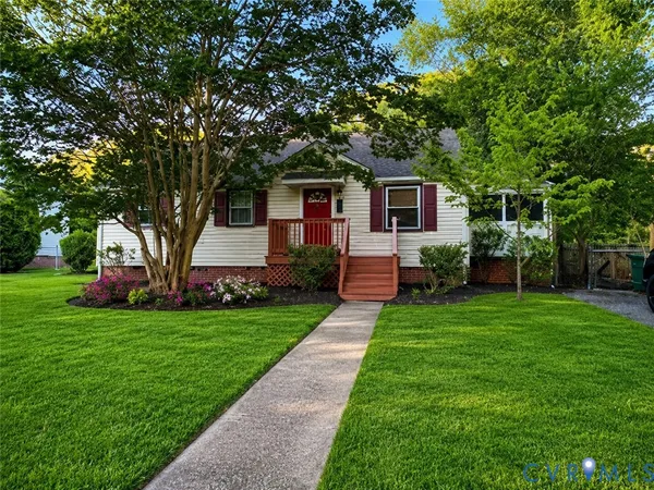 $285,000 | 2429 Swartwout Avenue, Henrico, VA 23228