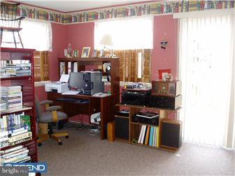 94 Democrat Road Mickleton, NJ 08056 - Photo 6 of 12 a room with furniture and a window