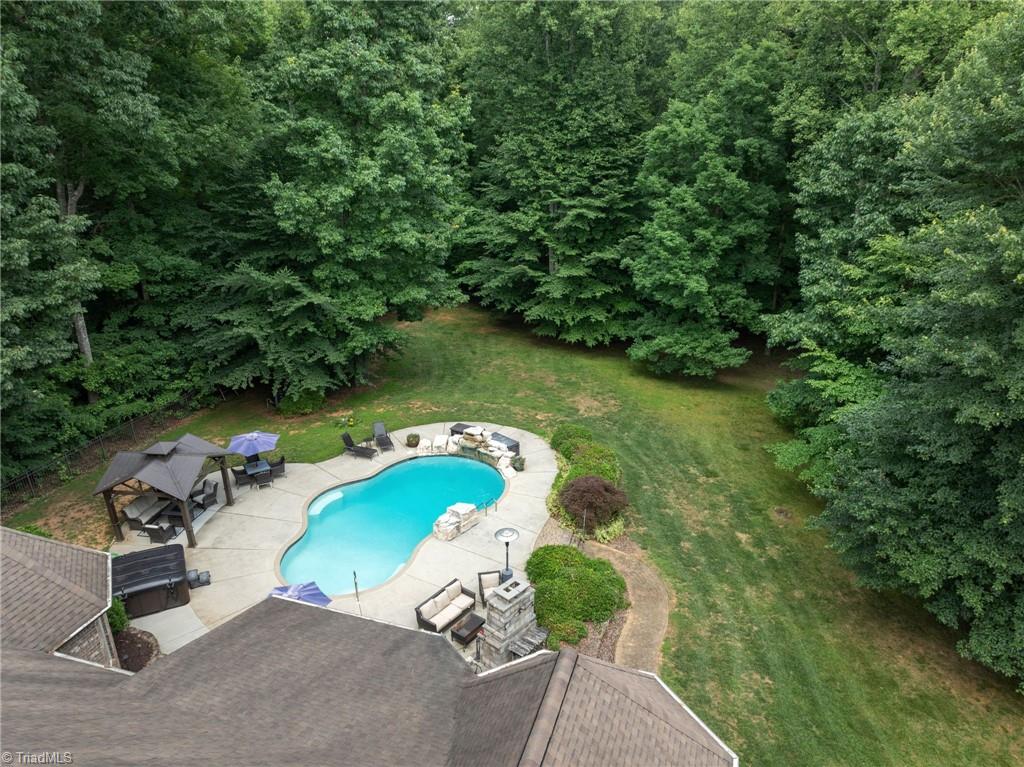 8300 Linville Oaks Drive Oak Ridge, NC 27310 - Photo 13 of 49