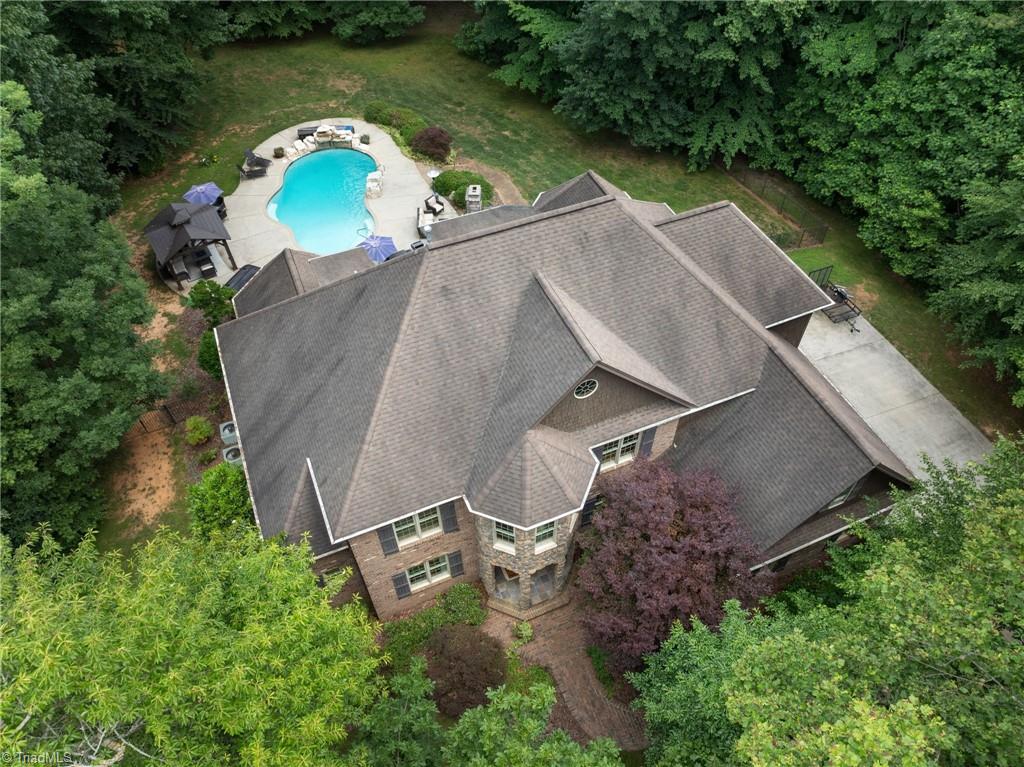 8300 Linville Oaks Drive Oak Ridge, NC 27310 - Photo 14 of 49