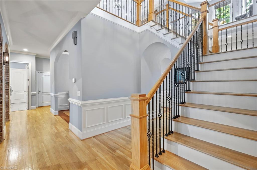 8300 Linville Oaks Drive Oak Ridge, NC 27310 - Photo 21 of 49