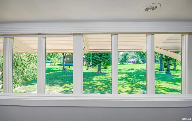 $599,900 | 1114 South Perrine, Centralia, IL 62801