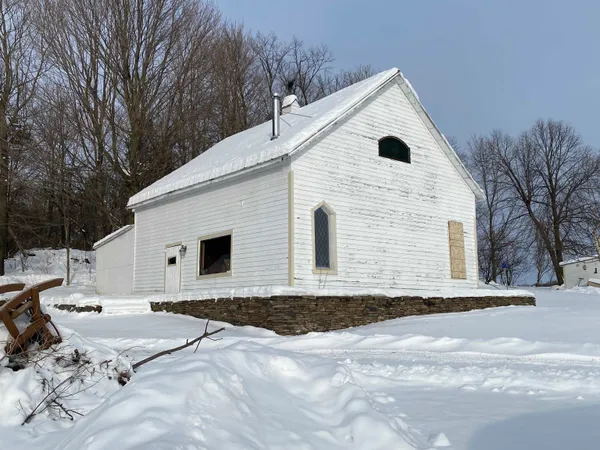 $984,000 | 329 West Shore Road, South Hero, VT 05486