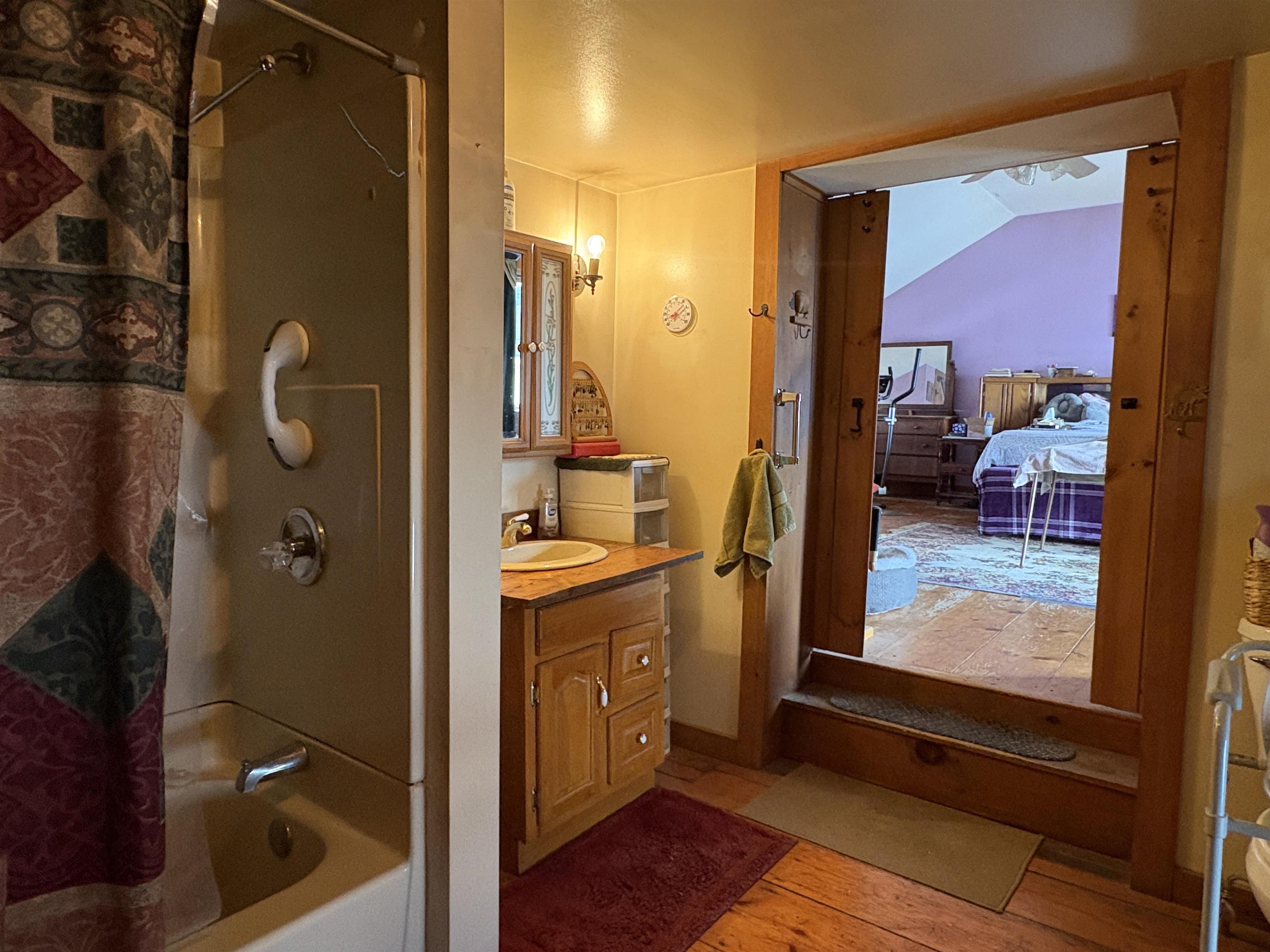 329 West Shore Road South Hero, VT 05486 - Photo 34 of 57