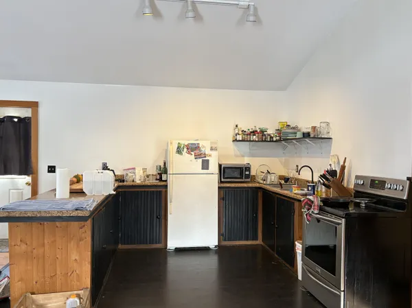 $984,000 | 329 West Shore Road, South Hero, VT 05486