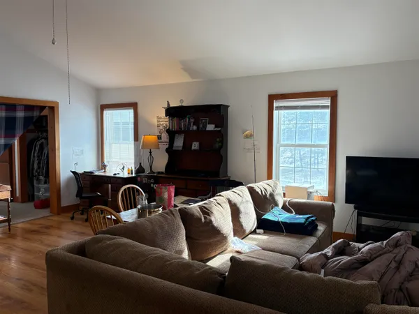 $984,000 | 329 West Shore Road, South Hero, VT 05486