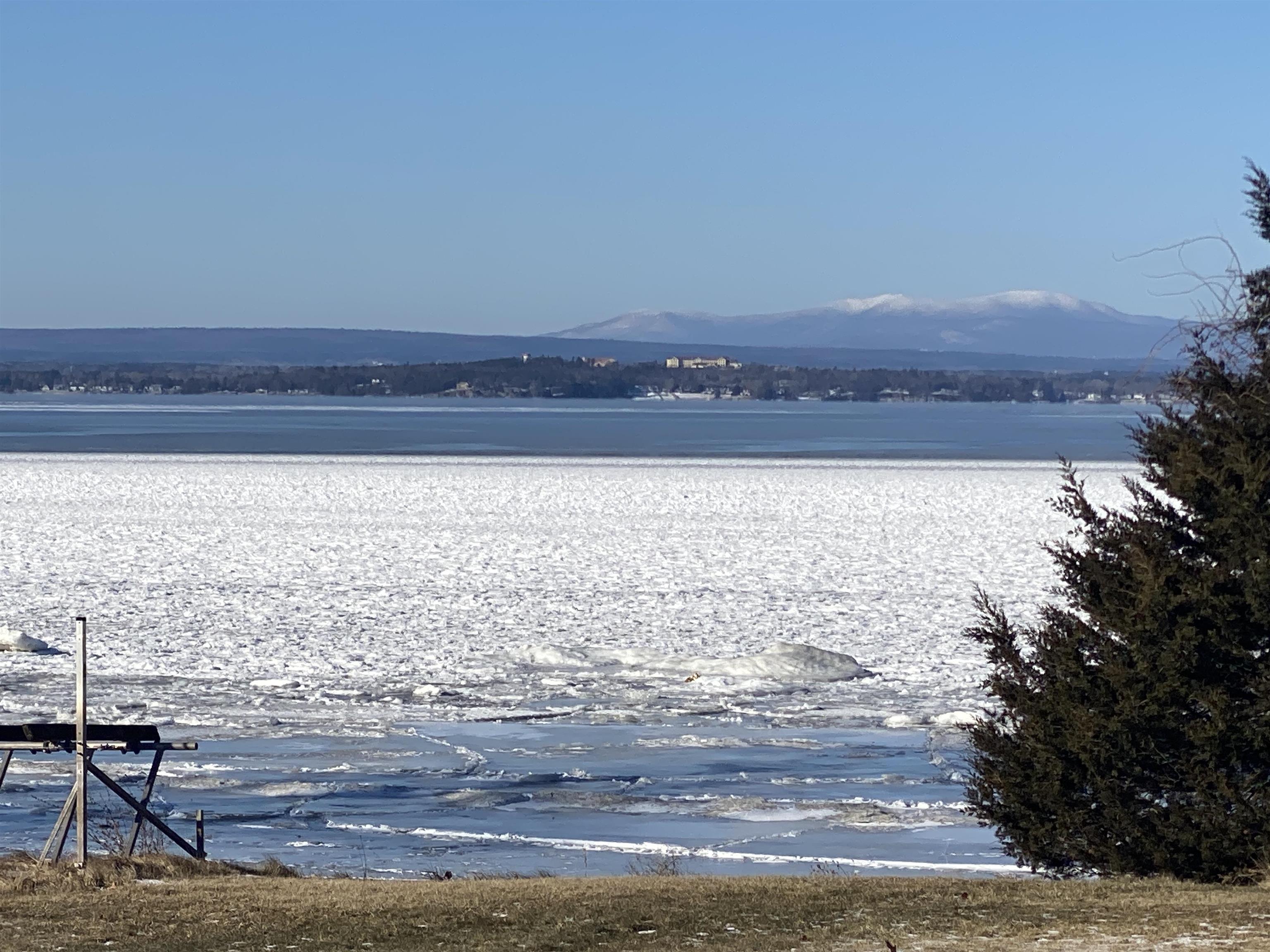 329 West Shore Road South Hero, VT 05486 - Photo 7 of 57