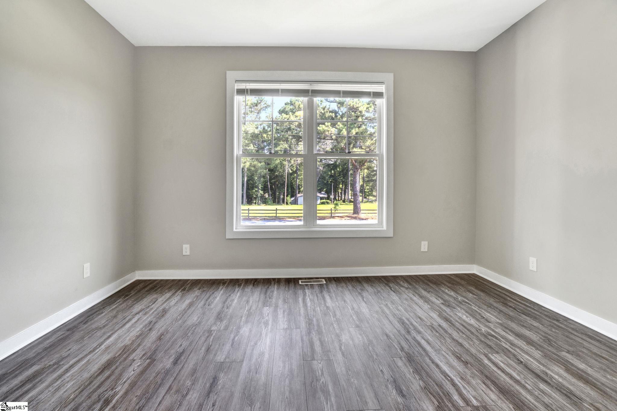 201 B Pine Street Clinton, SC 29325 - Photo 19 of 29 Gallery Image 19