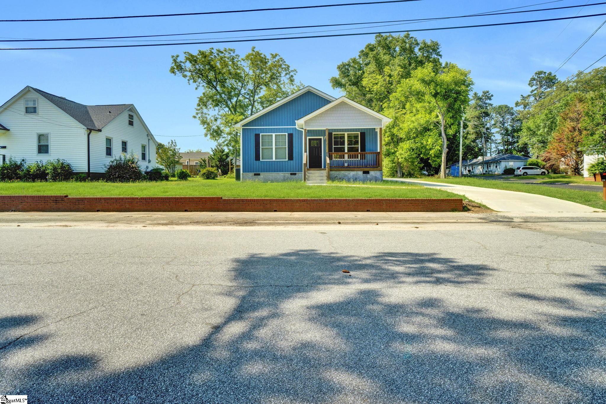 201 B Pine Street Clinton, SC 29325 - Photo 25 of 29 Gallery Image 25