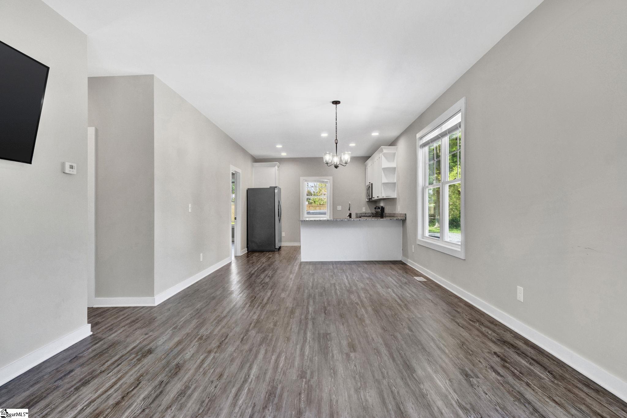 201 B Pine Street Clinton, SC 29325 - Photo 10 of 29 Gallery Image 10