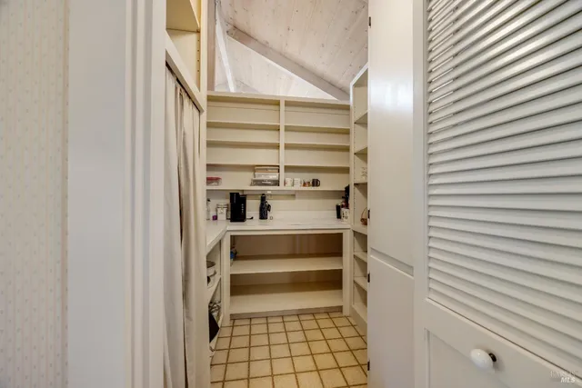 $1,599,998 | 3880 Spring Mountain Road, St. Helena, CA 94574