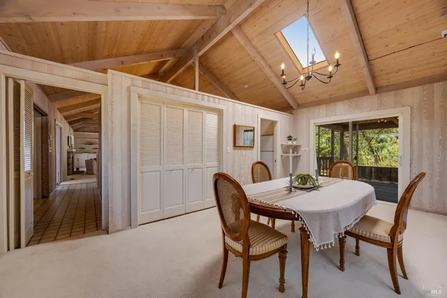 $1,599,998 | 3880 Spring Mountain Road, St. Helena, CA 94574