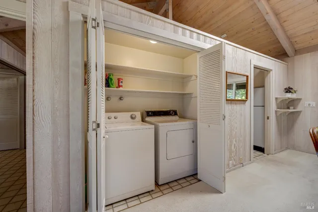 $1,599,998 | 3880 Spring Mountain Road, St. Helena, CA 94574