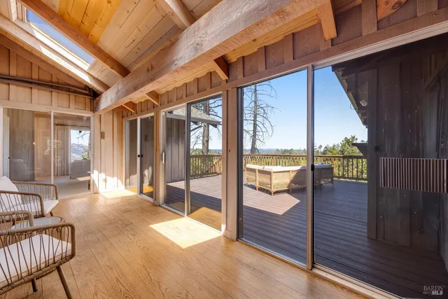 $1,599,998 | 3880 Spring Mountain Road, St. Helena, CA 94574