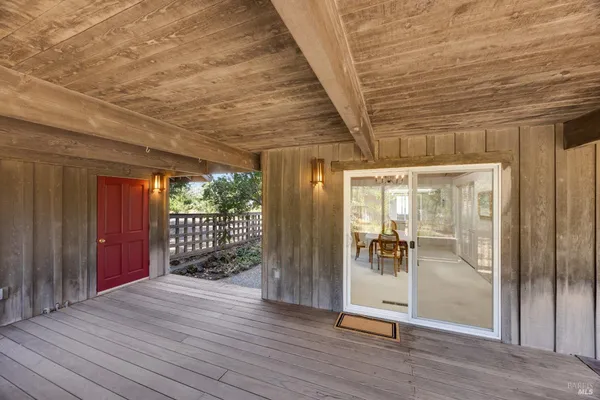 $1,589,998 | 3880 Spring Mountain Road, St. Helena, CA 94574