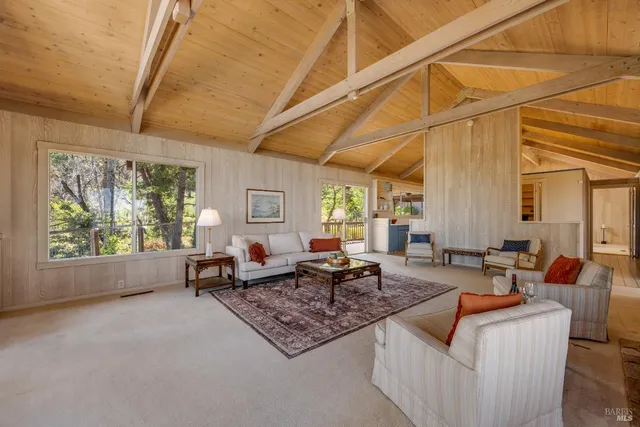 $1,599,998 | 3880 Spring Mountain Road, St. Helena, CA 94574