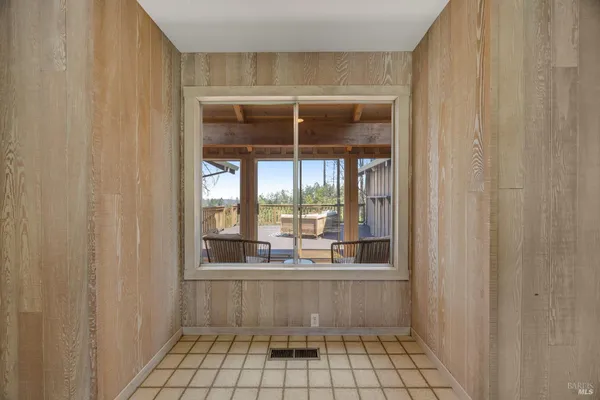 $1,589,998 | 3880 Spring Mountain Road, St. Helena, CA 94574