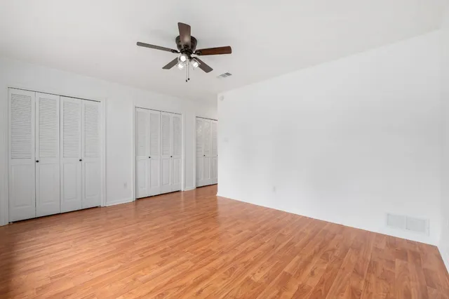 $395,000 | 11127 Pinehurst Drive, Unit E, Austin, TX 78747