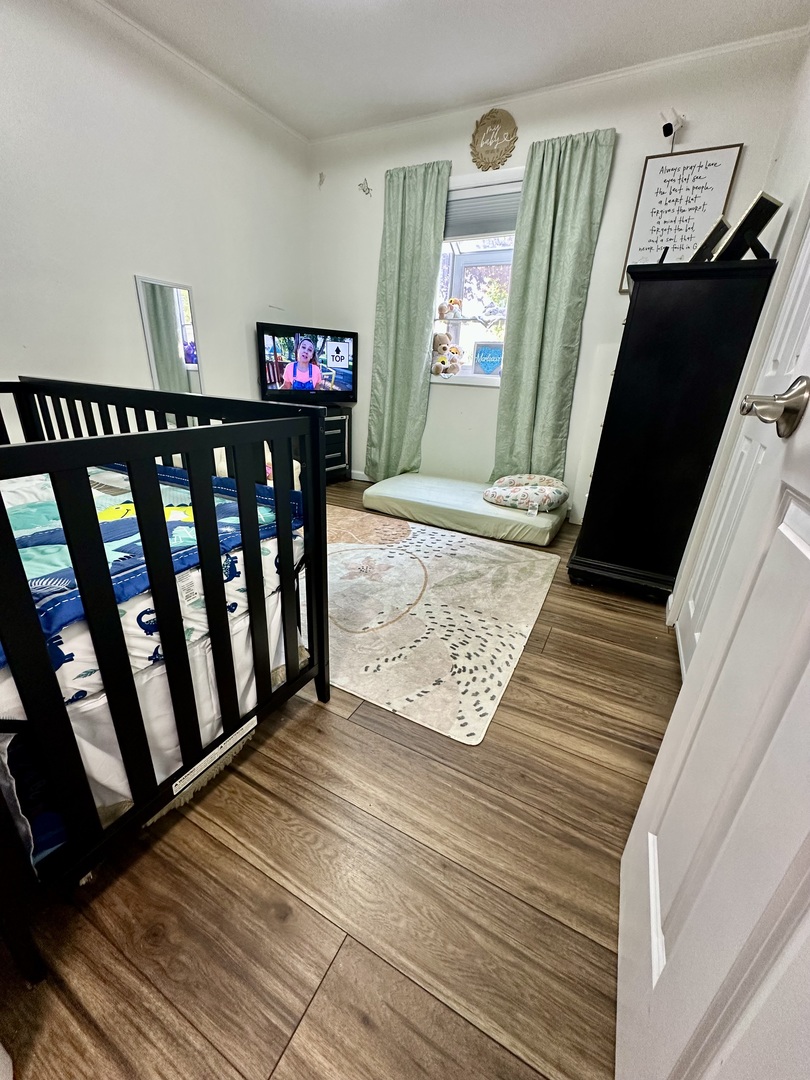 440 Red Bridge Road Lake Zurich, IL 60047 - Photo 12 of 33 a view of a hardwood floor and staircase