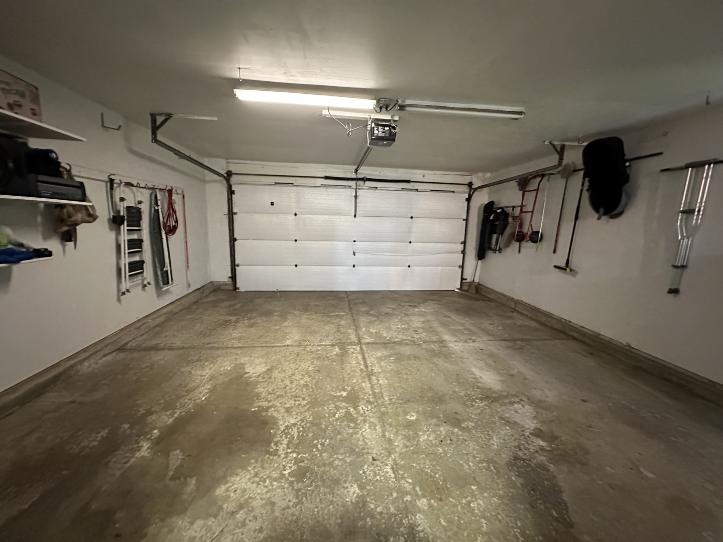 440 Red Bridge Road Lake Zurich, IL 60047 - Photo 27 of 33 a view of a garage