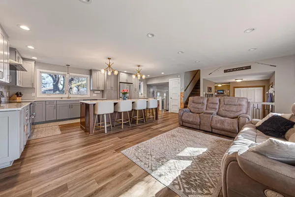 $347,900 | 255 West 7th Street, Gibbon, MN 55335