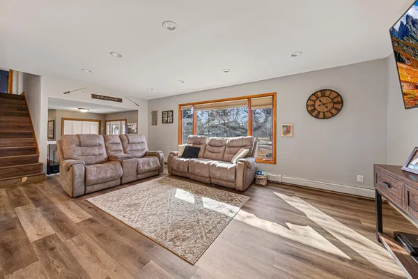 $347,900 | 255 West 7th Street, Gibbon, MN 55335