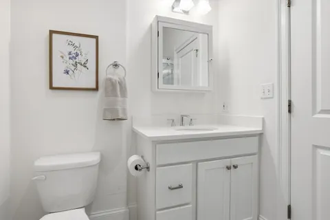 $1,158,000 | 235 Lowell Street, Unit 6, Somerville, MA 02144