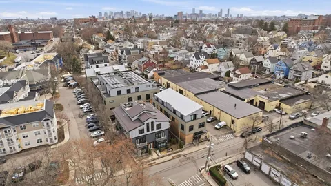 $1,158,000 | 235 Lowell Street, Unit 6, Somerville, MA 02144