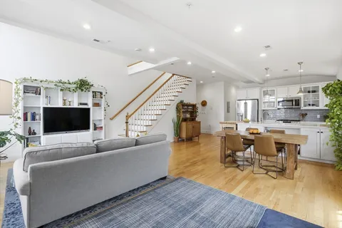 $1,158,000 | 235 Lowell Street, Unit 6, Somerville, MA 02144