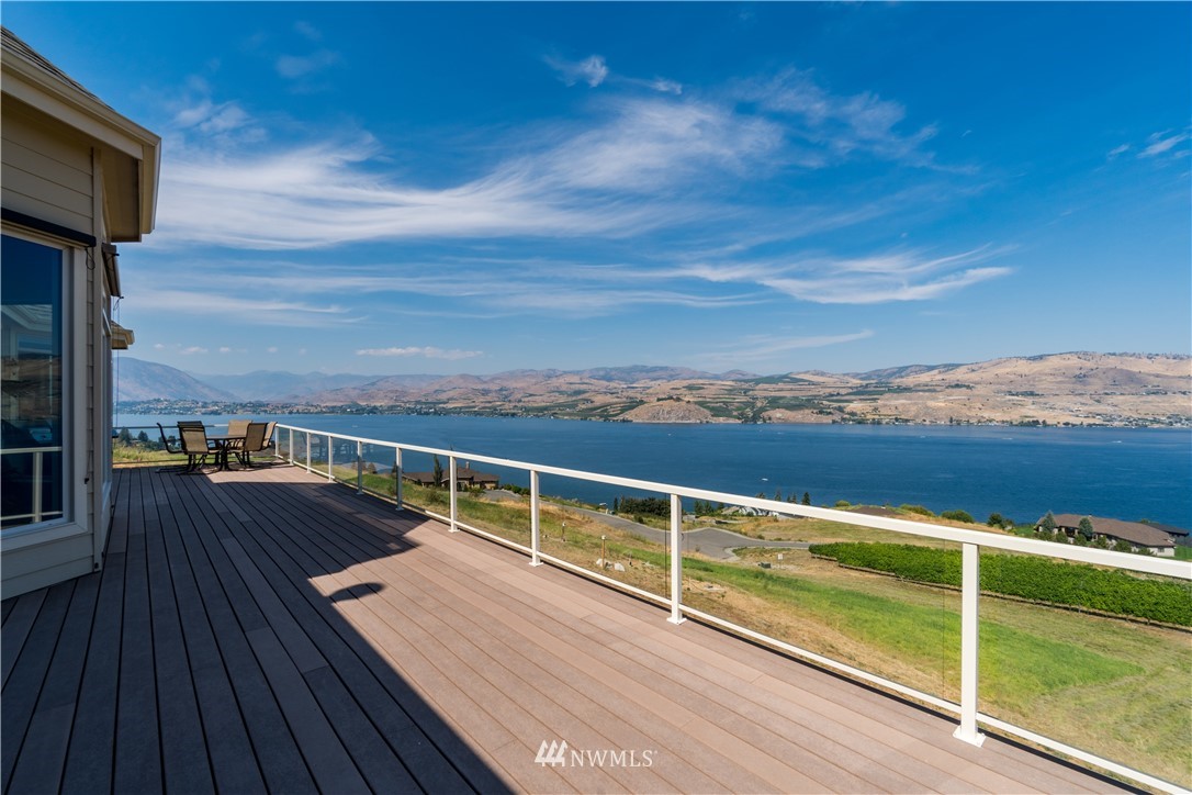 147 Clos Chevalle Road Chelan, WA 98816 - Photo 5 of 24 Gallery Image 5