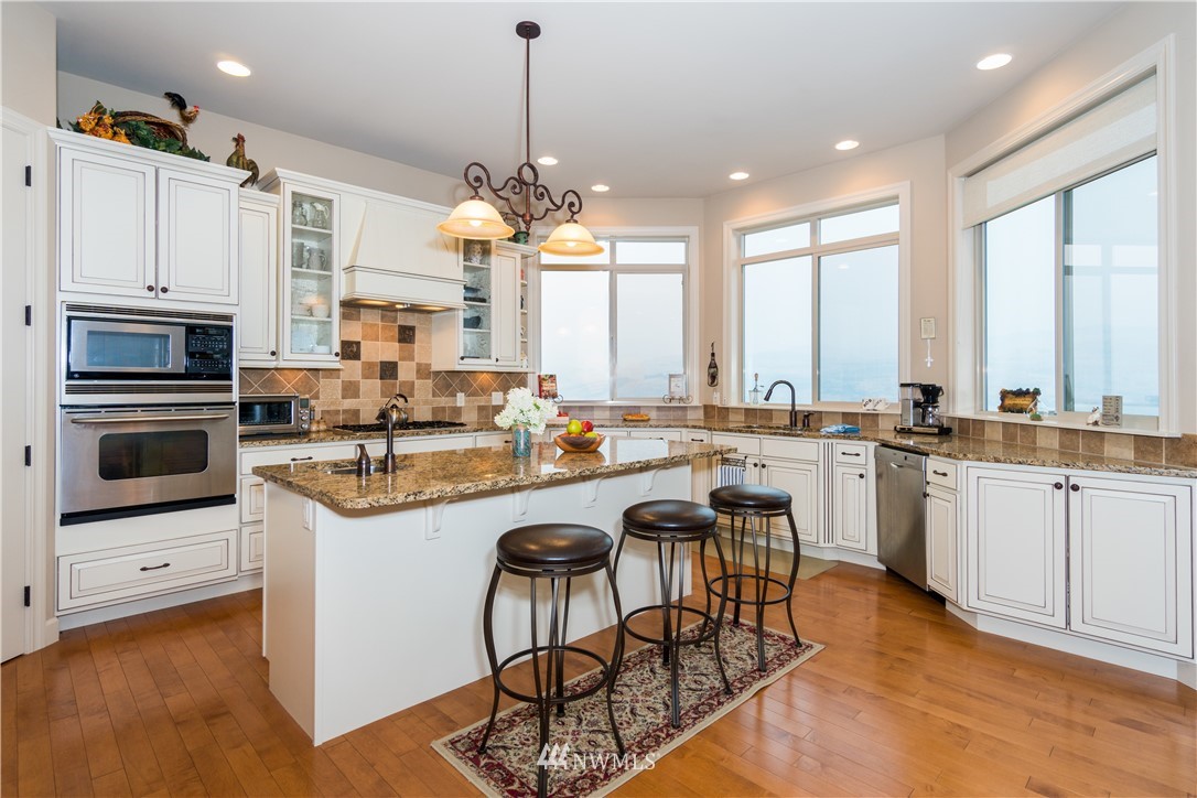 147 Clos Chevalle Road Chelan, WA 98816 - Photo 9 of 24 Gallery Image 9