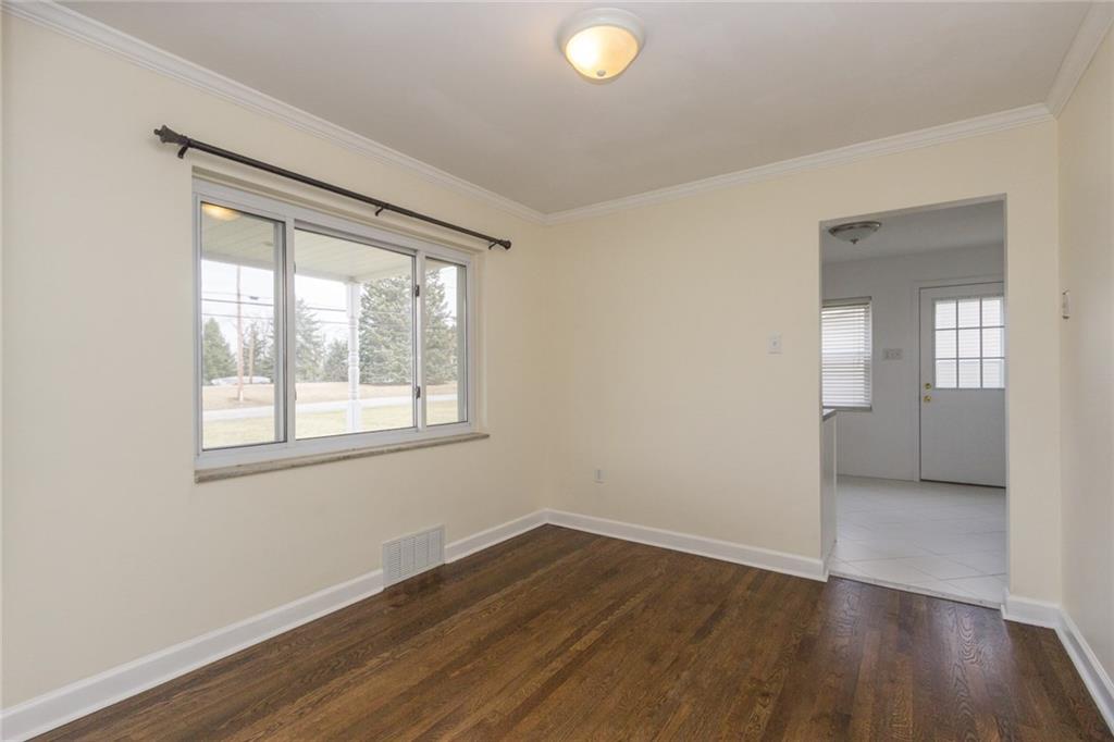 148 Mowry Road Monaca, PA 15061 - Photo 8 of 20 Gallery Image 8