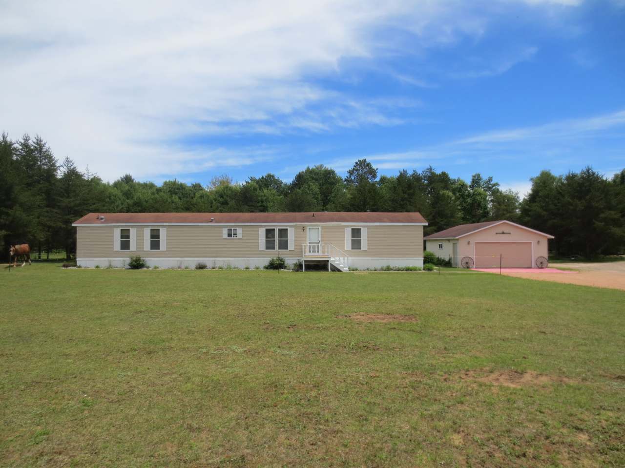 3666 Lake Thompson Road Rhinelander, WI 54501 - Photo 1 of 31 Gallery Image 1
