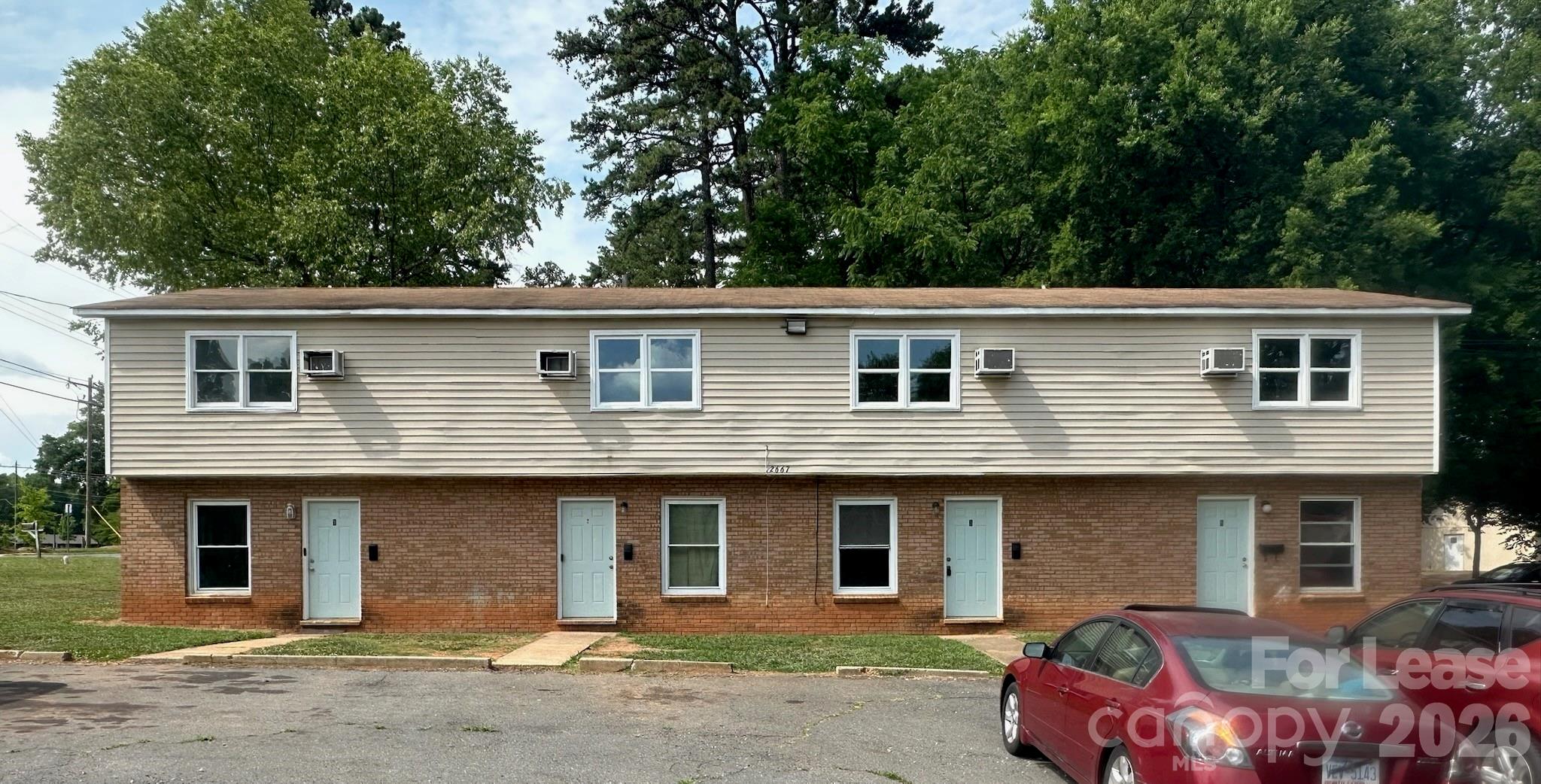 2667 Dr Carver Road Charlotte, NC 28208 - Photo 1 of 17