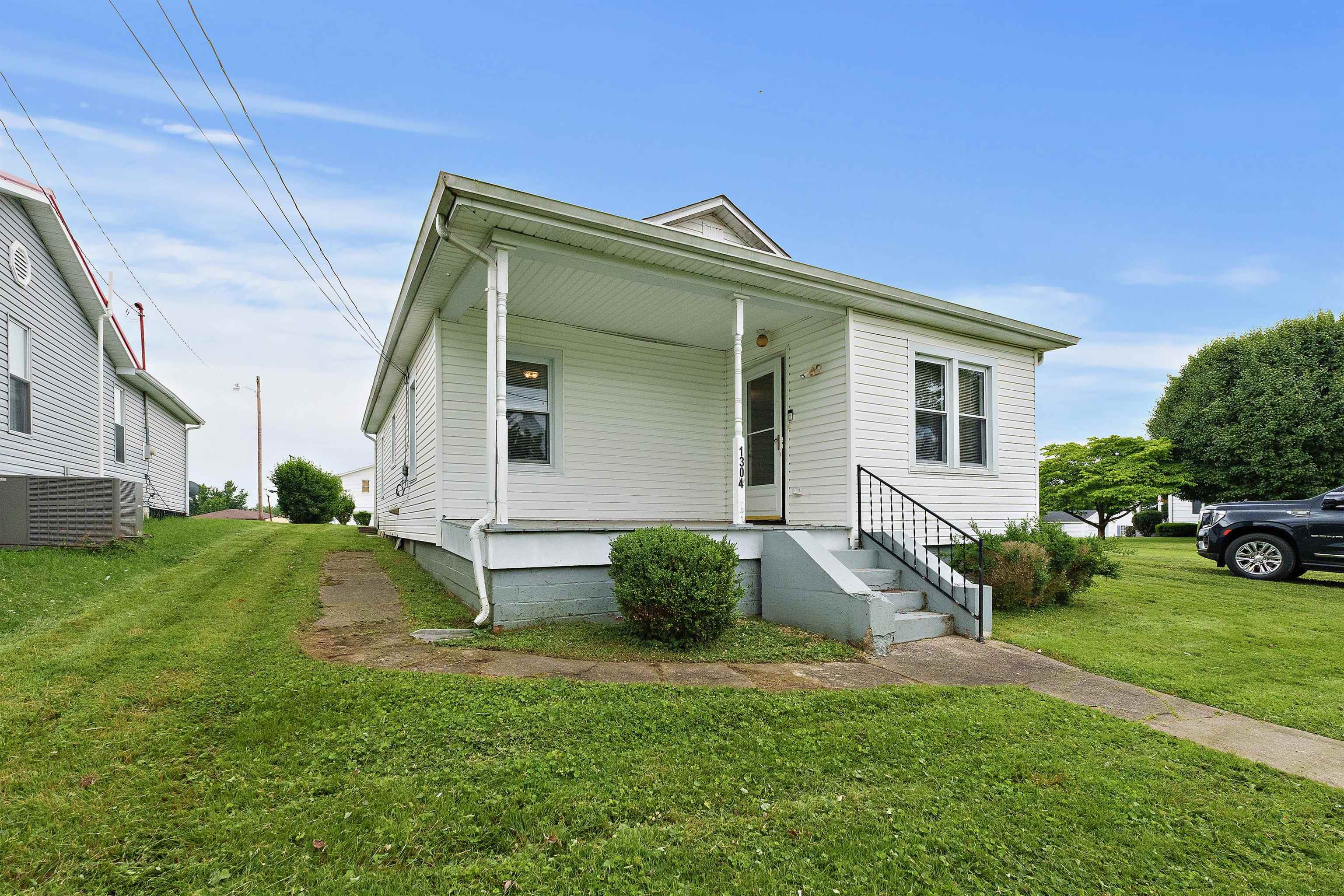 1304 Bluegrass Street Flatwoods, KY 41139 - Photo 1 of 20