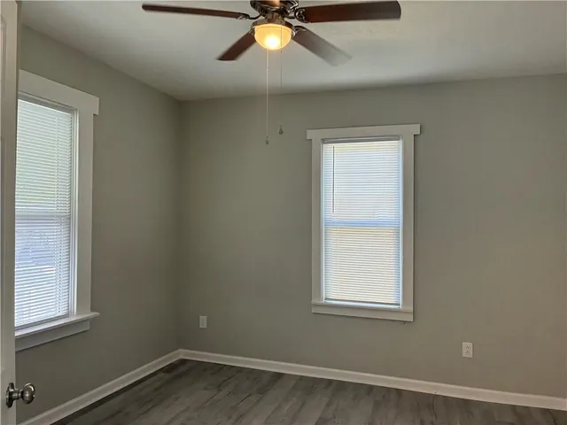 $1,050 | 3013 Edmond Street, St. Joseph, MO 64501