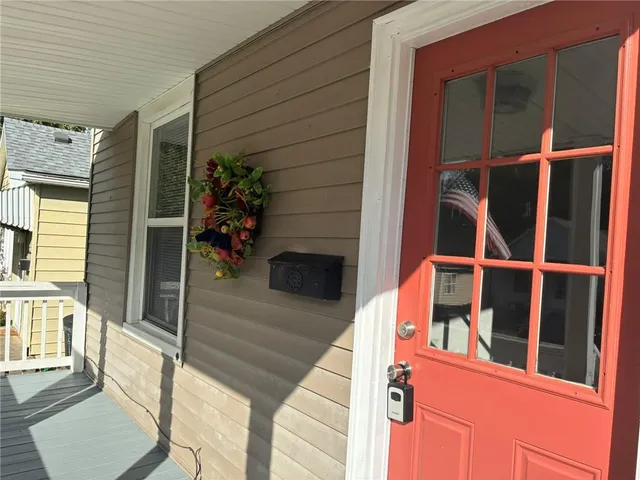 $1,050 | 3013 Edmond Street, St. Joseph, MO 64501