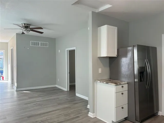 $1,050 | 3013 Edmond Street, St. Joseph, MO 64501