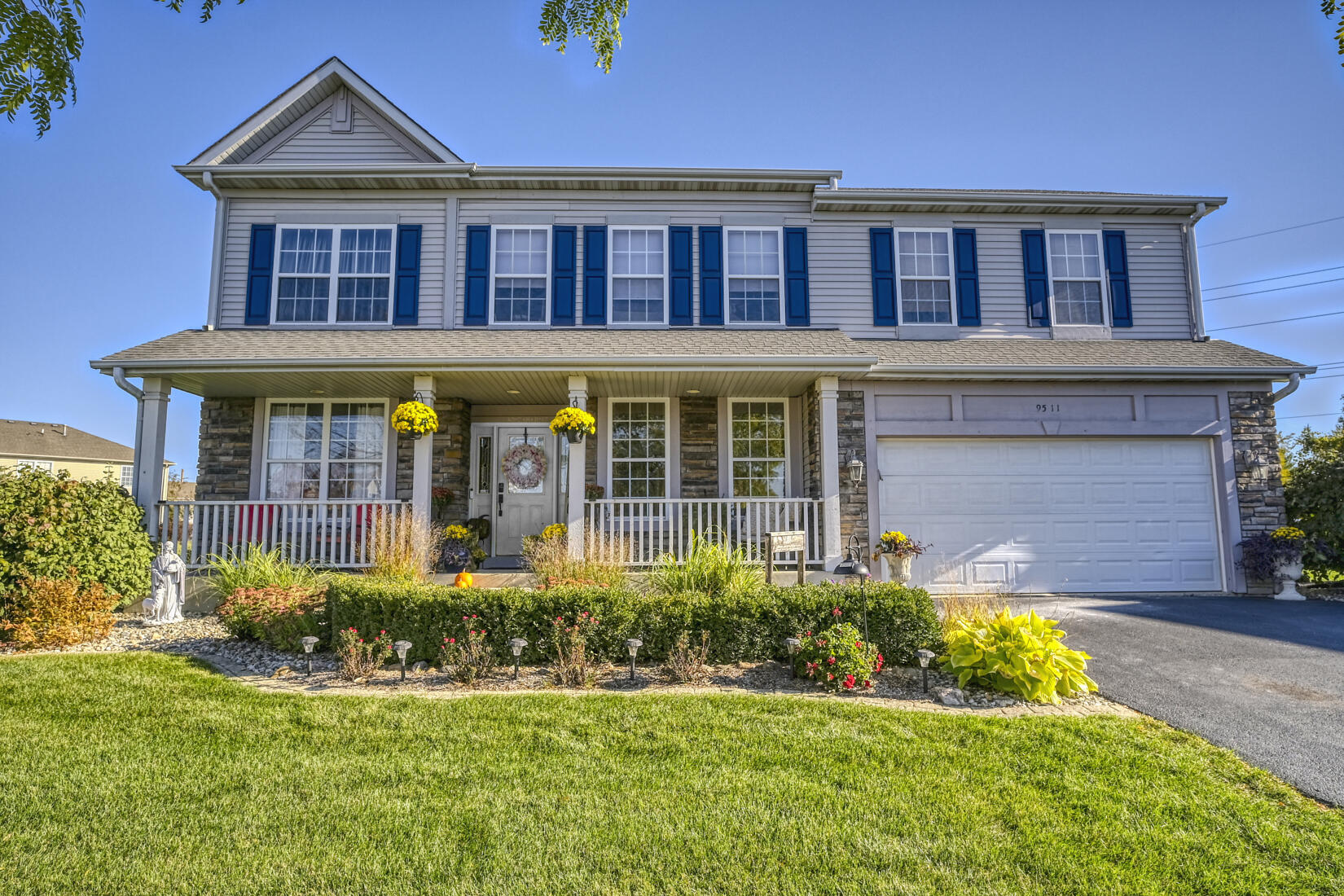 9511 Bryan Place Crown Point, IN 46307 - Photo 1 of 30 1650x1100