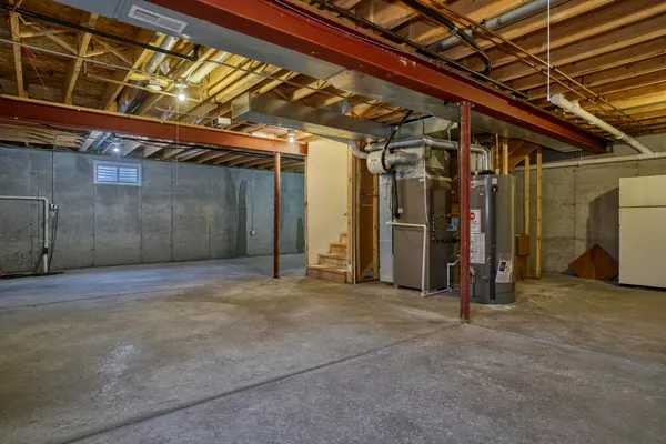 $549,900 | 9511 Bryan Place, Crown Point, IN 46307