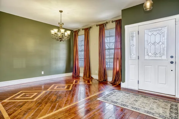 $549,900 | 9511 Bryan Place, Crown Point, IN 46307