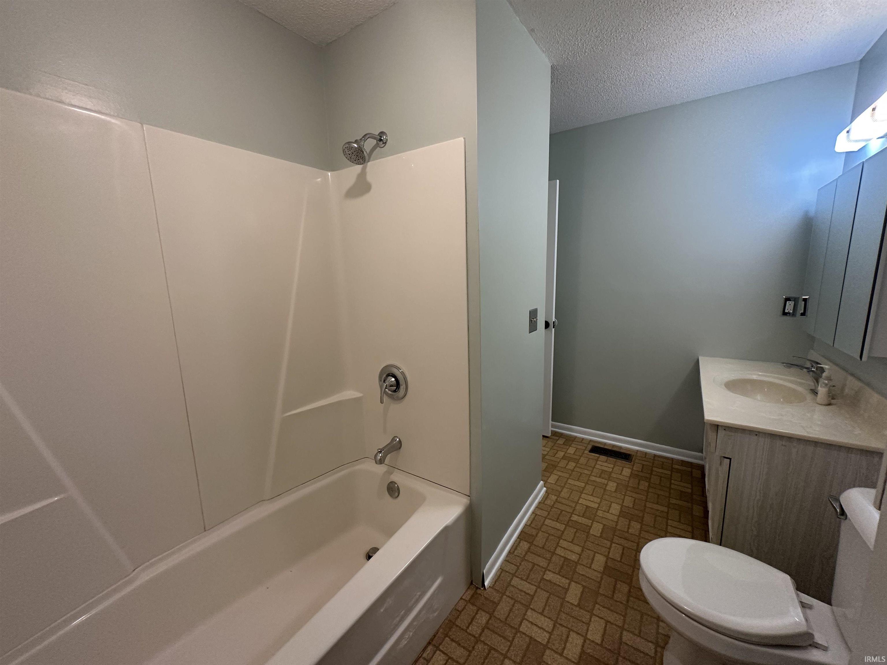 1756 Riverview Road Peru, IN 46970 - Photo 28 of 36