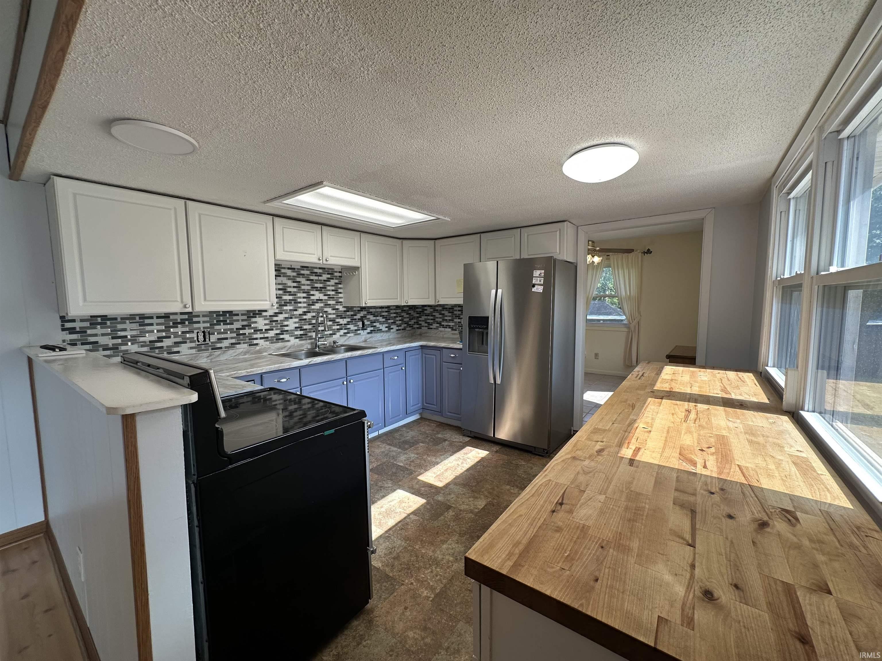 1756 Riverview Road Peru, IN 46970 - Photo 10 of 36