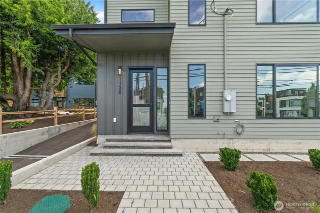 $1,874,995 | 1136 31st Avenue South, Seattle, WA 98144