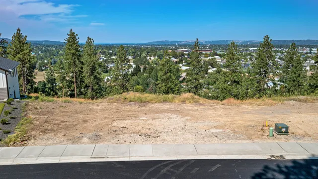 $215,000 | 1428 South Vera Crest Drive, Spokane Valley, WA 99037