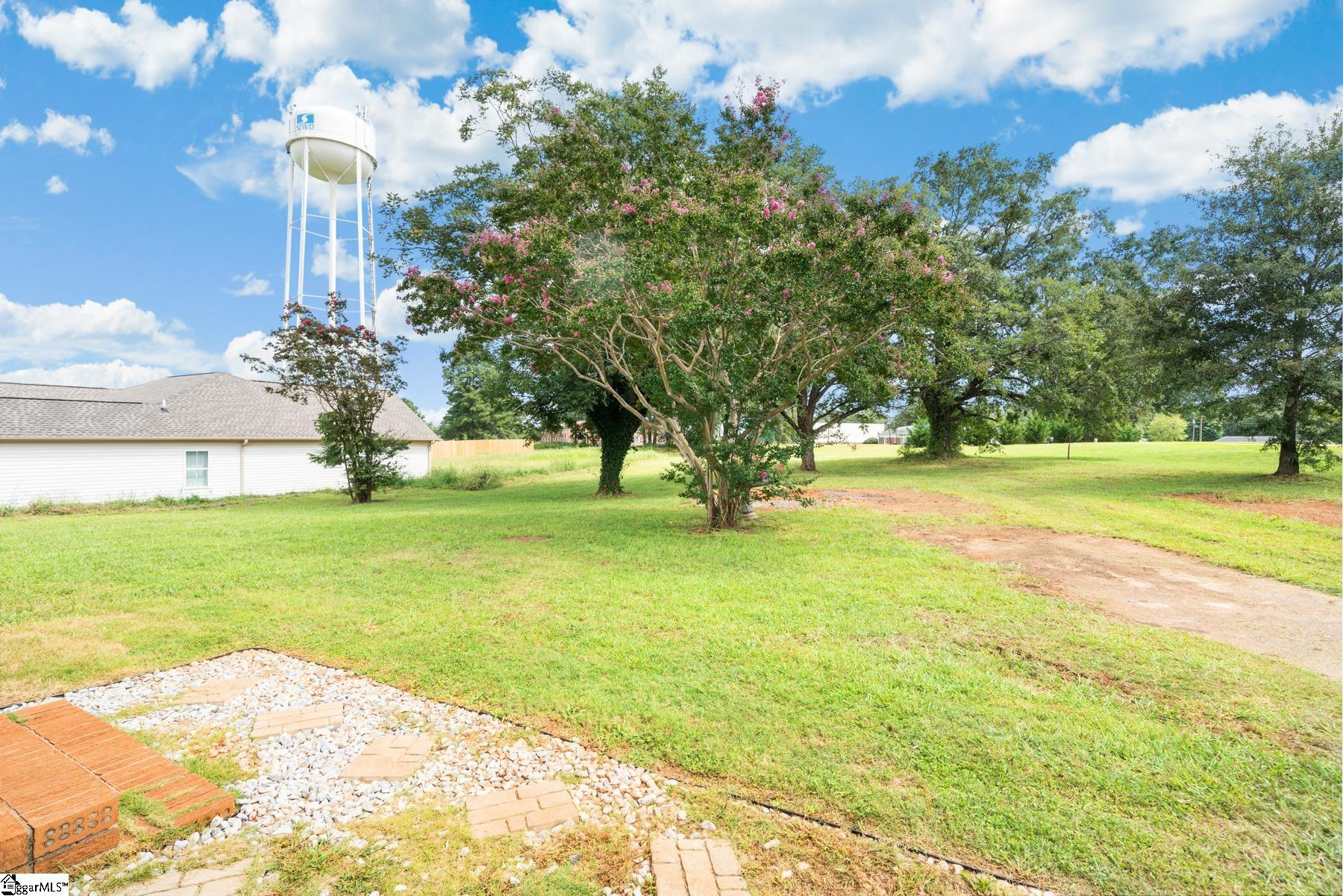 4 State Rd S-42-2031 Lyman, SC 29365 - Photo 8 of 29 Gallery Image 8