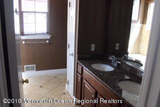 39 Wordsworth Road Brick, NJ 08724 - Photo 11 of 15 bath 1